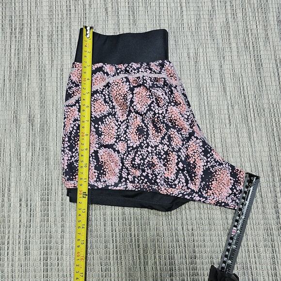 Fabletics Olesia Shine Shorts Stretch Pink Black Snakeskin Animal Print Running - Picture 7 of 10